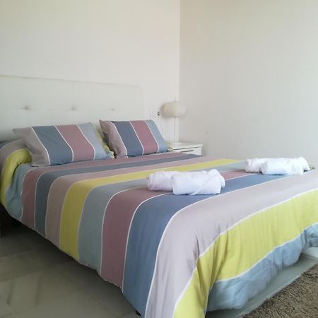 Moguz Flat Apartment Tarifa Bagian luar foto