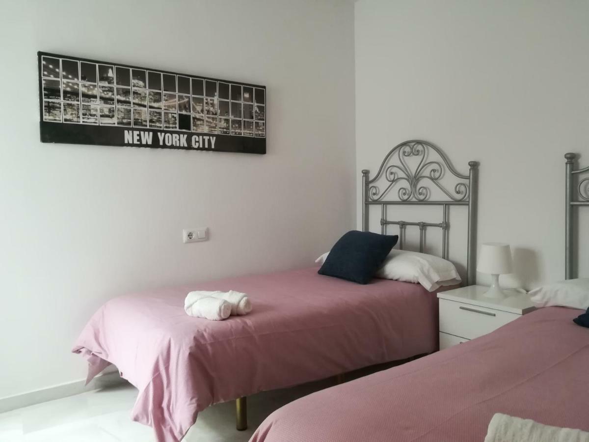 Moguz Flat Apartment Tarifa Bagian luar foto