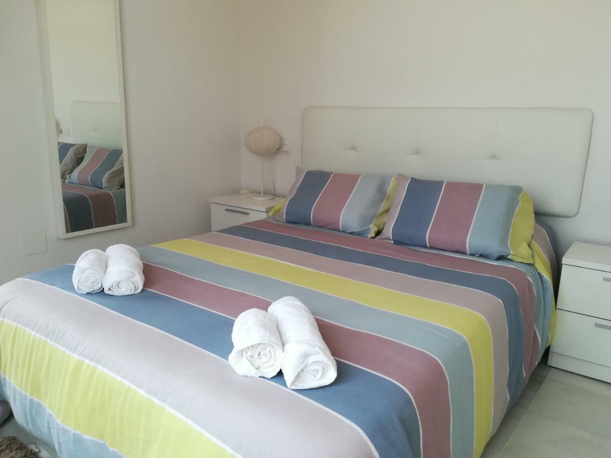 Moguz Flat Apartment Tarifa Bagian luar foto